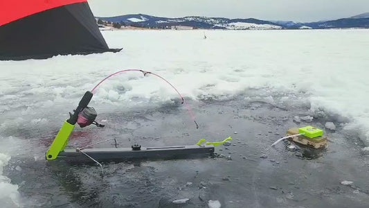 Happy Hooker Ice Fishing Automatic Hooksetting Device